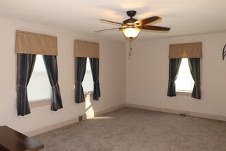 11 Fitchburg Rd in Ayer, MA - Building Photo - Building Photo