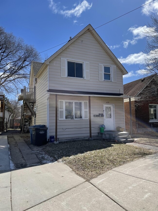 property at 2113 5th St NE