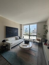 109 NW 24th St, Unit A30 in Miami, FL - Building Photo - Building Photo