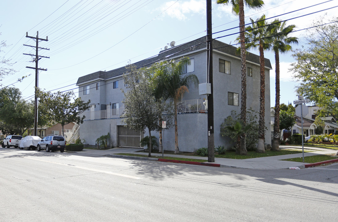 Windsor Apartments in Glendale, CA - Building Photo