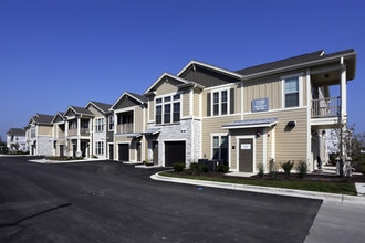 The Reserve at Kenosha in Kenosha, WI - Foto de edificio - Building Photo