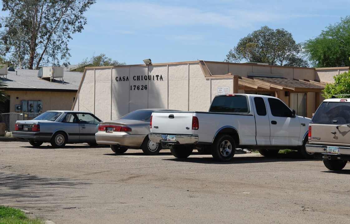 Casa Chiquita in Phoenix, AZ - Building Photo