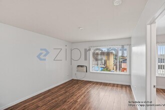 100 Village Dr in Brentwood, CA - Building Photo - Building Photo