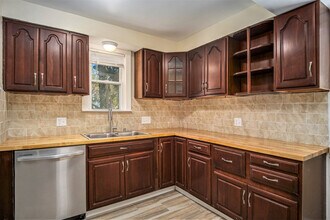 1321 Bemis St SE in Grand Rapids, MI - Building Photo - Building Photo