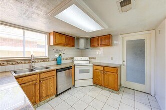 10406 Rancho Bernardo Ln in Sugar Land, TX - Building Photo - Building Photo