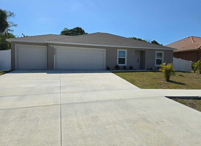 property at 4336 SW Yamada Dr