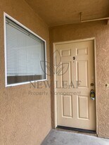 42140 Lyndie Ln in Temecula, CA - Building Photo
