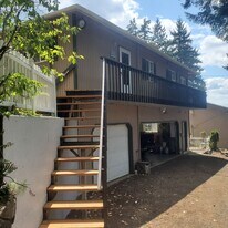 5140 E Mason Lake Dr W in Grapeview, WA - Building Photo