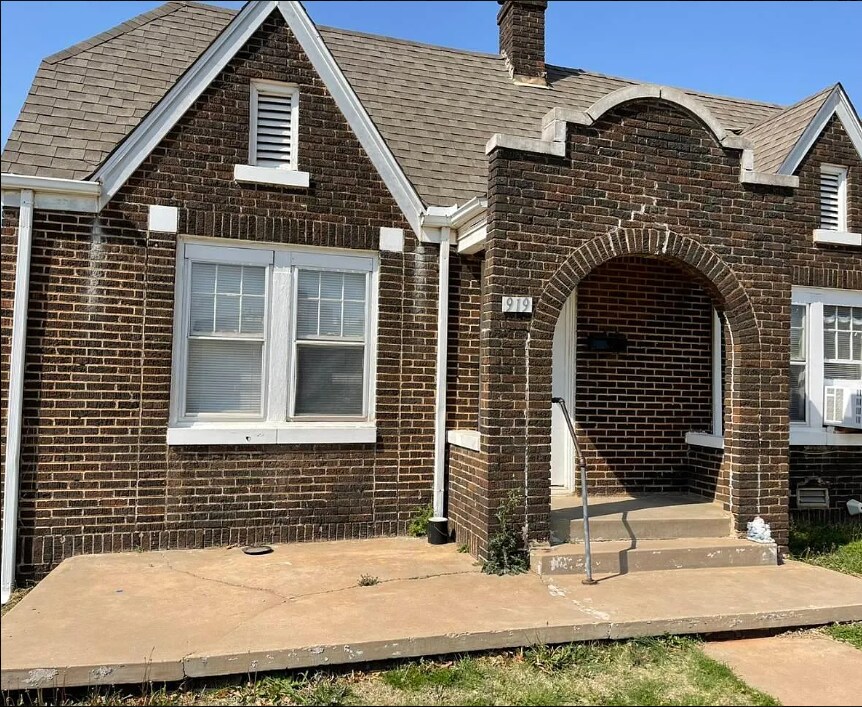 919 NE 16th St in Oklahoma City, OK - Building Photo