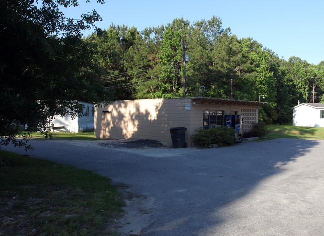 Sherwood Mobile Home Park in Charleston, SC - Building Photo - Building Photo