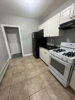 171 Isabella Ave in Newark, NJ - Building Photo