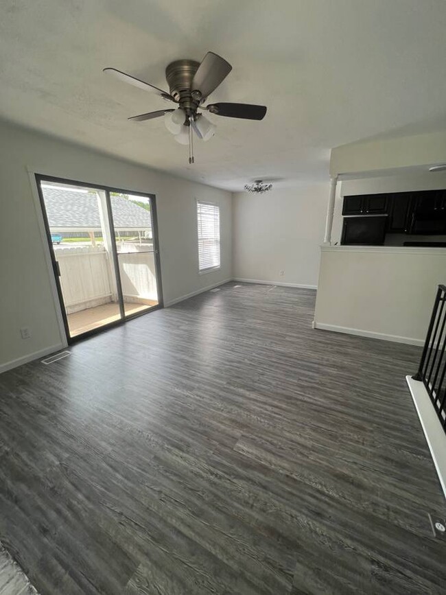 1717 S Cypress St, Unit 1212 in Wichita, KS - Building Photo - Building Photo