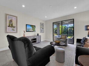 3926 Spotted Eagle Wy in Ft. Myers, FL - Building Photo - Building Photo