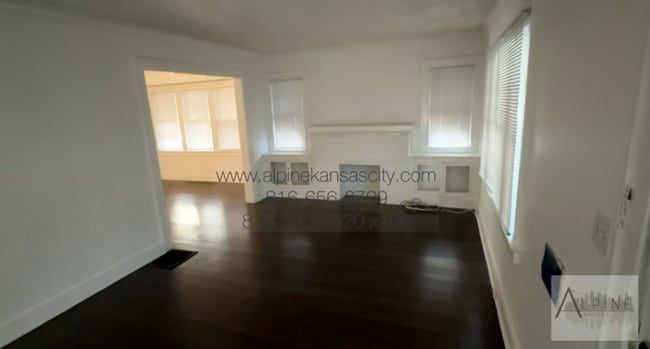 5248 Olive St in Kansas City, MO - Building Photo - Building Photo