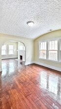 3745 W Grand St in Detroit, MI - Building Photo - Building Photo