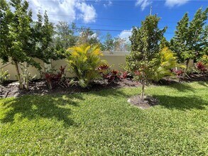 4664 Arboretum Cir in Naples, FL - Building Photo - Building Photo