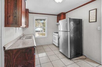 208 3rd St in Whitesboro, TX - Building Photo - Building Photo