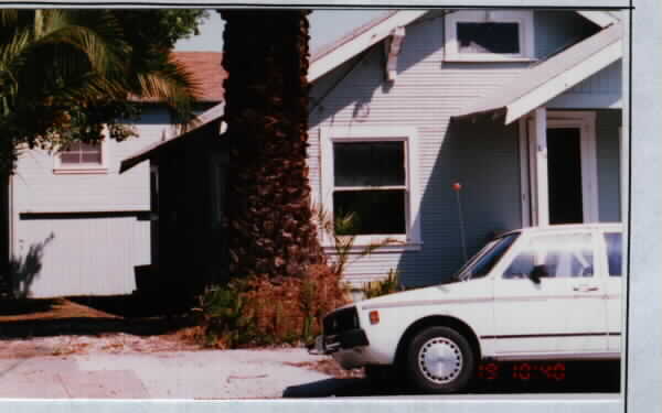 726-728 Brewster Ave in Redwood City, CA - Foto de edificio - Building Photo