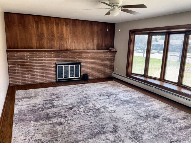 1045 S Pitt St in Carlisle, PA - Building Photo - Building Photo