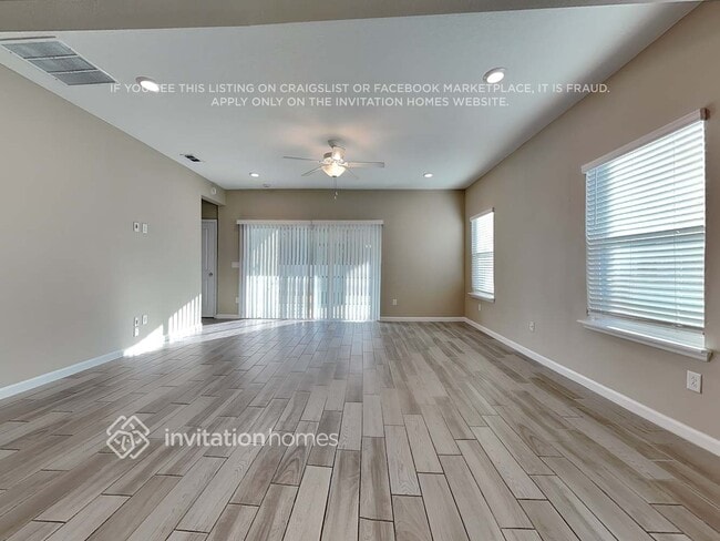 11370 Oyster Creek Rd in Jacksonville, FL - Building Photo - Building Photo