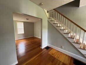 5 Tibbetts St in Natick, MA - Building Photo - Building Photo