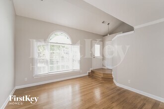 13408 Kintyre Ct in Matthews, NC - Building Photo - Building Photo