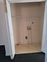 6312 Lake Rd in Nashville, TN - Foto de edificio - Building Photo