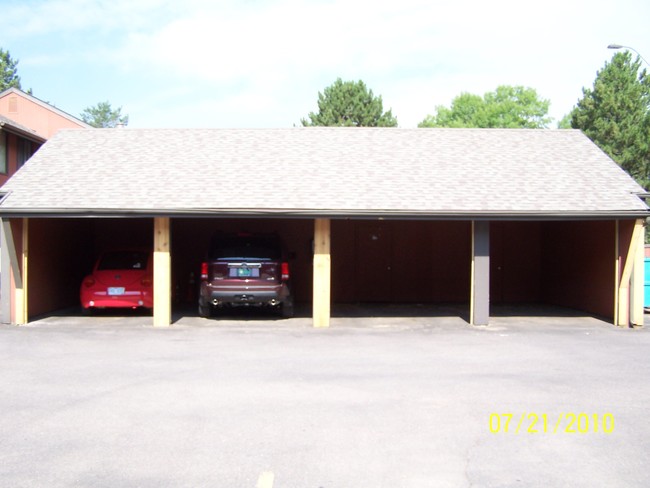 1625 W Elizabeth St-Unit -F4 in Fort Collins, CO - Building Photo - Building Photo