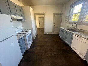 1424 Buena Vista Blvd SE in Roanoke, VA - Building Photo - Building Photo