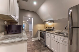 340 Pearl St in Manchester, NH - Building Photo - Building Photo