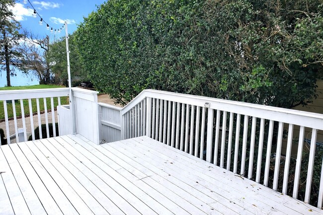 property at 20114 Atascocita Shores Dr