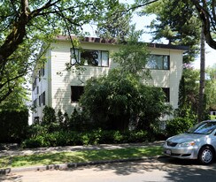 1899 Cypress St in Vancouver, BC - Building Photo