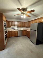 8653 Reichl Dr in Cedar Hill, MO - Building Photo - Building Photo