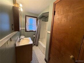 2734 Forest # Upper Ave in Niagara Falls, NY - Building Photo - Building Photo
