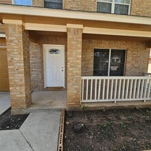 109 Sydney's Way in Buda, TX - Building Photo - Building Photo
