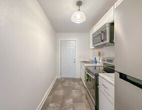 541 Okaloosa St in Tallahassee, FL - Building Photo - Building Photo
