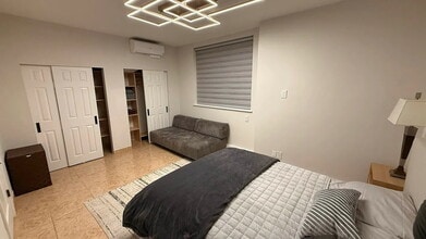 62-17 60th St in Queens, NY - Building Photo - Building Photo