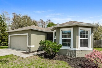 220 Daigledog Dr in St. Cloud, FL - Building Photo - Building Photo
