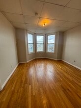 532 4th St, Unit 4 in Newark, NJ - Building Photo - Building Photo