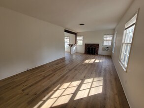 7246 Allott Ave in Los Angeles, CA - Building Photo - Building Photo