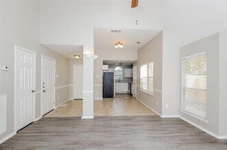 714 Mannington Dr in Dallas, TX - Building Photo - Building Photo
