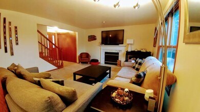 1717 Patriot Way in De Pere, WI - Building Photo - Building Photo