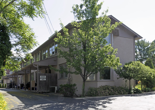 Midtown Terrace in Birmingham, MI - Foto de edificio - Building Photo