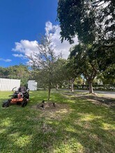 11121 SW 110th Rd in Miami, FL - Building Photo - Building Photo