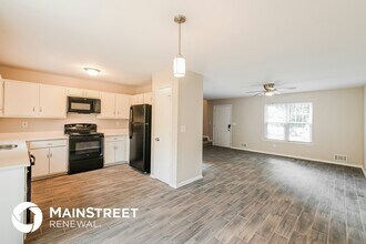 5616 Hammond Dr NW in Norcross, GA - Building Photo - Building Photo