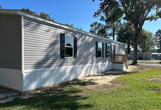 15a Somerset Dr in Sumter, SC - Building Photo - Building Photo