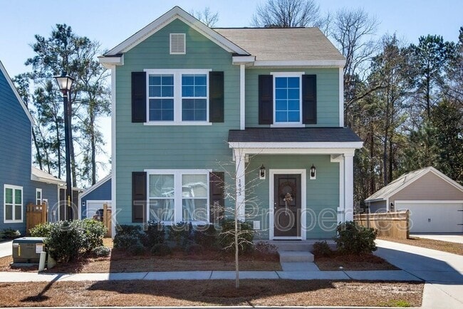 property at 1605 Valley Oak Rd