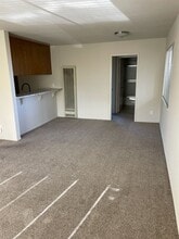 RM1972I in Monterey, CA - Foto de edificio - Interior Photo