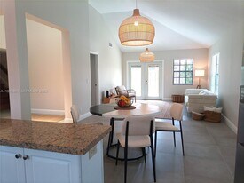 13473 Fountain View Blvd in Wellington, FL - Building Photo