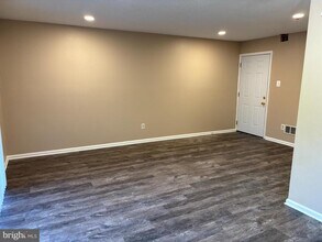 221 Highland Blvd in New Castle, DE - Building Photo - Building Photo